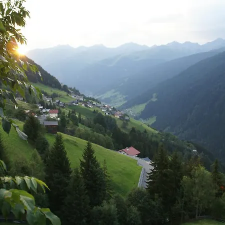 Nadine Holiday home *