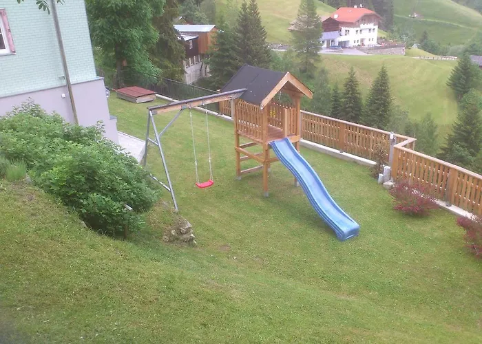 Nyaraló Nadine Kappl